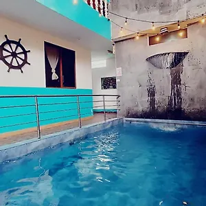 El Pinzon Puerto Ayora (Galapagos Islands)